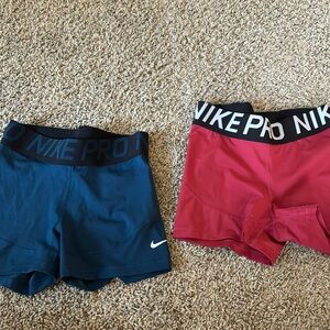 Women’s Nike pro